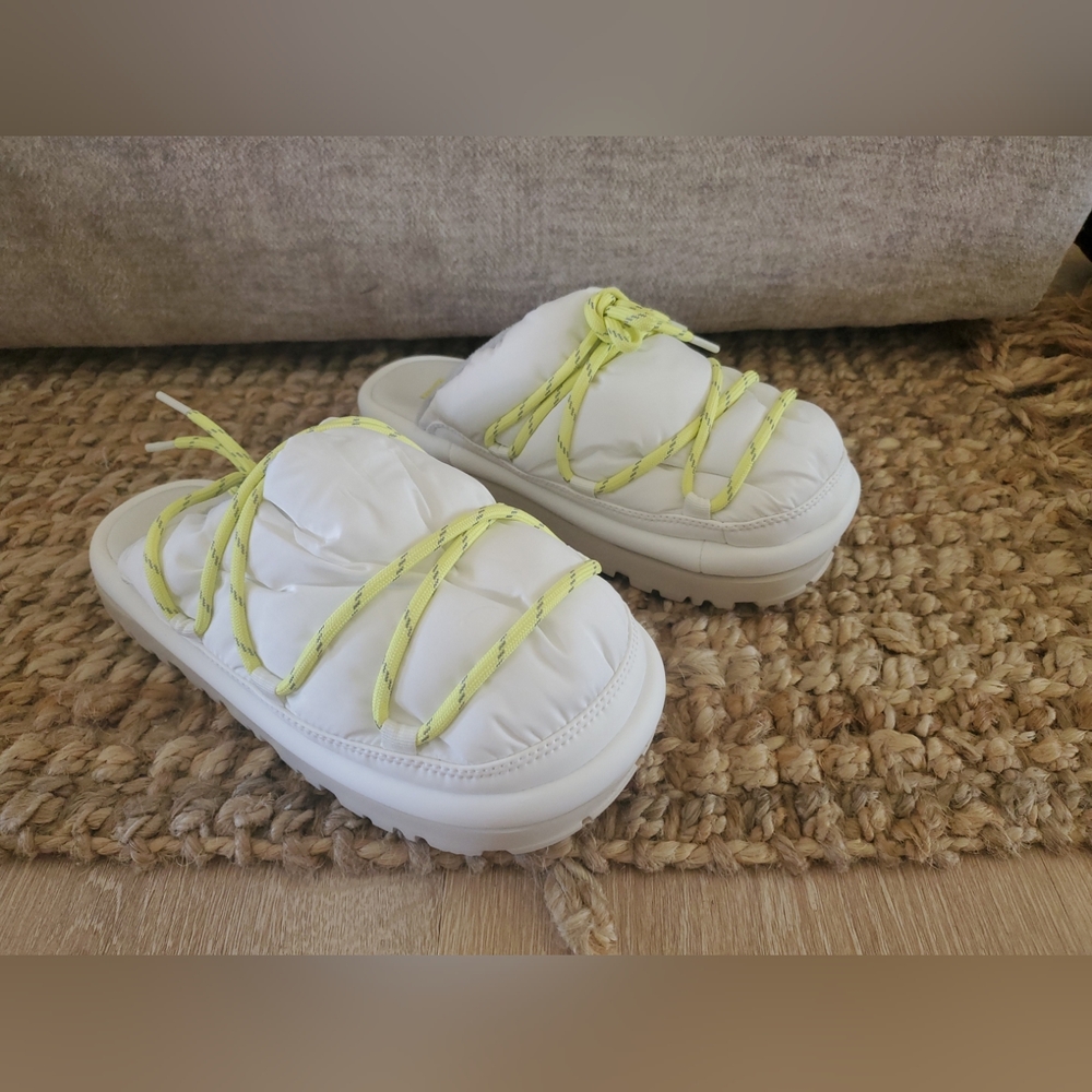 UGG HI SHINE SPACESLIDER SLIDE WHITE WOMEN'S US SIZE 8